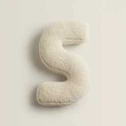 Tom Wohndeko-Alphora Alphabet Letter Fleece Pillow – Cozy Decorative A-Z Cushions