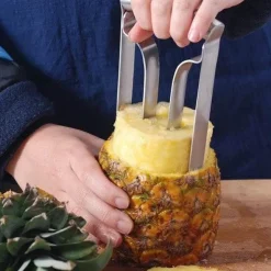 The Culinary Kit Küche & Esszimmer-Ananasschneider – Einfacher und schneller Ananasschneider aus Edelstahl