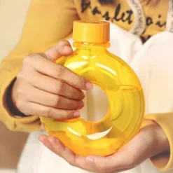 Roam Ready Gesundheits- Und Entspannungstools|Outdoor-Artikel-Anti-Fall-Donut-Wasserflasche – lustiges, kreatives Design