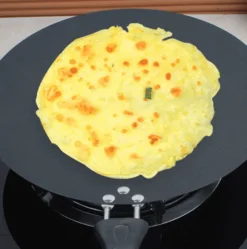 The Culinary Kit Küche & Esszimmer-Antihaftbeschichtete schwarze Pfannkuchenpfanne aus Eisen – langlebiges rundes Kochgeschirr