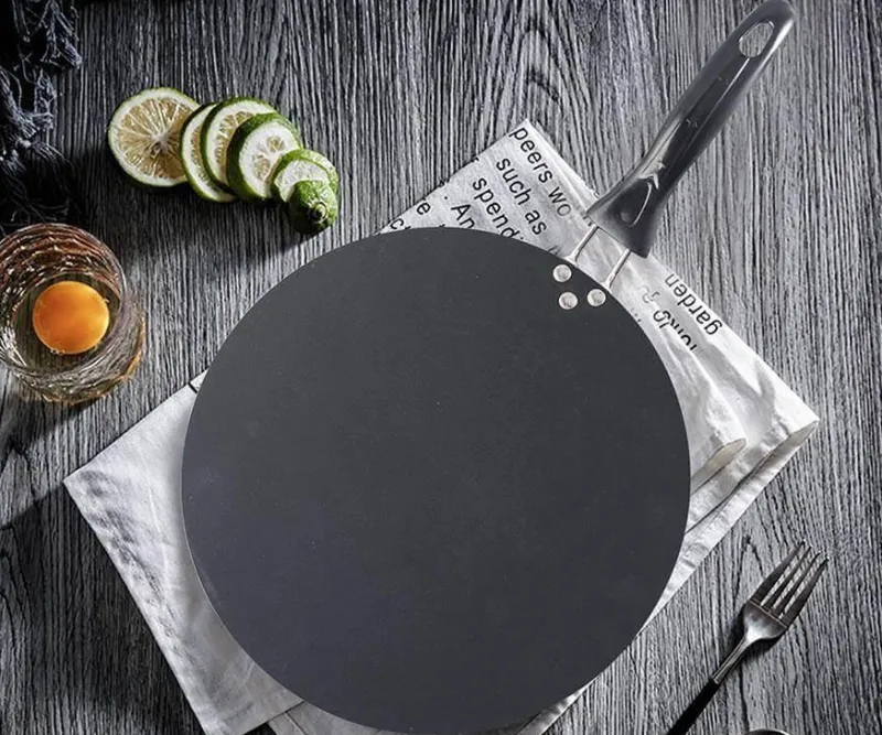 The Culinary Kit Küche & Esszimmer-Antihaftbeschichtete schwarze Pfannkuchenpfanne aus Eisen – langlebiges rundes Kochgeschirr