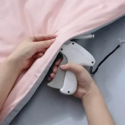 Comfort u0026 Style Gadgets Für Zuhause-Anti-Rutsch-Bettbezug-Clips – selbstklebende Bettbezüge