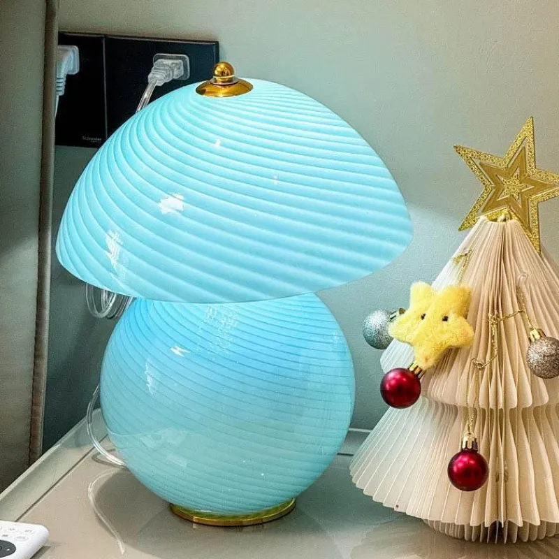 The Light Loft Beleuchtung-Aquamarine Tischlampe - Elegante Wohnbeleuchtung Dekor