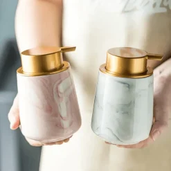 Aqua Essence Badezimmer-Areca Ceramic Soap Dispenser - Stylish Bathroom Accessory