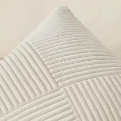 The Finishing Touch Wohndeko-Arlo Kissenbezug – gemütlicher, gerippter, dekorativer Kissenbezug