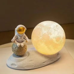 Bright Accents Beleuchtung-Astronaut Mond Nachtlicht - Weltraum Dekor Lampe