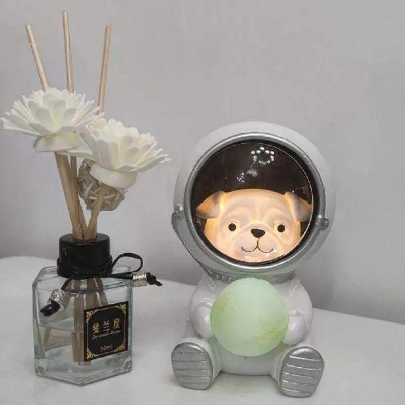 Comfort u0026 Style Beleuchtung-Astronauten-LED-Nachtlicht – süßes Haustier-Dekor für Kinder