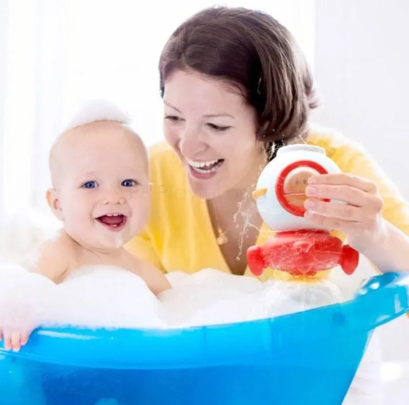 The Decor Haven Babyspielzeug-Astronauten-Wassersprühspielzeug – Outdoor-Spaß mit Weltraumthema