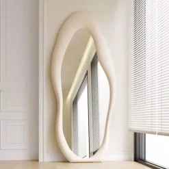 Timeless Touch Wohndeko-Asymmetrischer Wellenspiegel – kurviger dekorativer Wandakzent