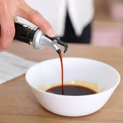 The Culinary Kit Küche & Esszimmer-Auslaufsicheres Ölspenderflaschen-Set – Behälter für Küchenspeiseöl