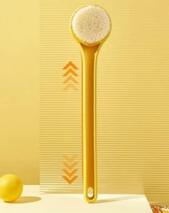 The Blissful Bath Badezimmer-Badebürste mit langem Griff im Entendesign – lustiges Badezubehör