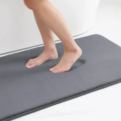 The Blissful Bath Badezimmer-Badematte aus Memory-Schaum – schnell absorbierendes Anti-Rutsch-Design