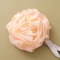 The Blissful Bath Badezimmer-Badeschwamm mit japanischer Rose – weiches Peeling-Duschaccessoire