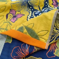 Wrap u0026 Relax Bettzeug-Badetuch „Nordic Flower“ – weiches, saugfähiges Baumwollgaze-Handtuch