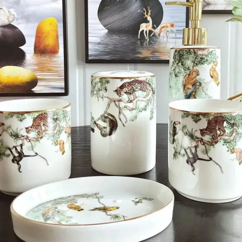 Feast u0026 Flair Küche & Esszimmer-Badezimmerset „Tropical Rainforest“ – 5-teilige Sanitärkeramik