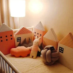 Kinder The Decor Haven Kinderwagen & Zubehör-Baumwollkissen mit Krokodilhausmotiv – Dekokissen für Babybett