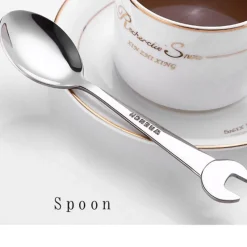 The Culinary Kit Küche & Esszimmer-Besteckset in Schraubenschlüsselform mit Gabel und Löffel – einzigartiges, kreatives Besteck