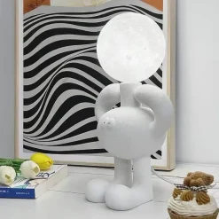 Bright Accents Beleuchtung-Bigfoot Schreibtischlampe - Einzigartige Sasquatch Resin Tischleuchte