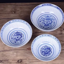 Elegance at the Table Küche & Esszimmer-Blau-weiße Ramen-Schüssel aus Porzellan mit Drachenmuster