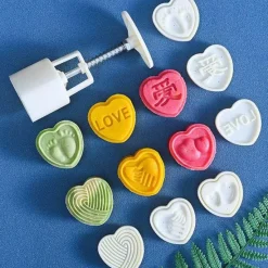 The Culinary Kit Küche & Esszimmer-Blumen-Ausstecher – DIY-Backwerkzeug für Blumenplätzchen