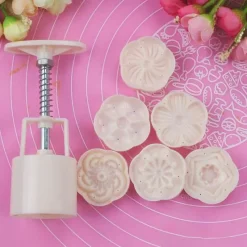 The Culinary Kit Küche & Esszimmer-Blumen-Ausstecher – DIY-Backwerkzeug für Blumenplätzchen