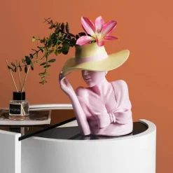 Accent Haven Wohndeko-Blumentopf - Hübsche Frau Pflanzgefäß Statue