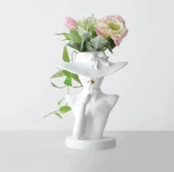 Accent Haven Wohndeko-Blumentopf - Hübsche Frau Pflanzgefäß Statue