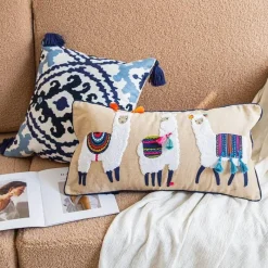 The Cushion Corner Bettzeug-Boho Vintage Lendenkissenbezug - Besticktes Quastendesign