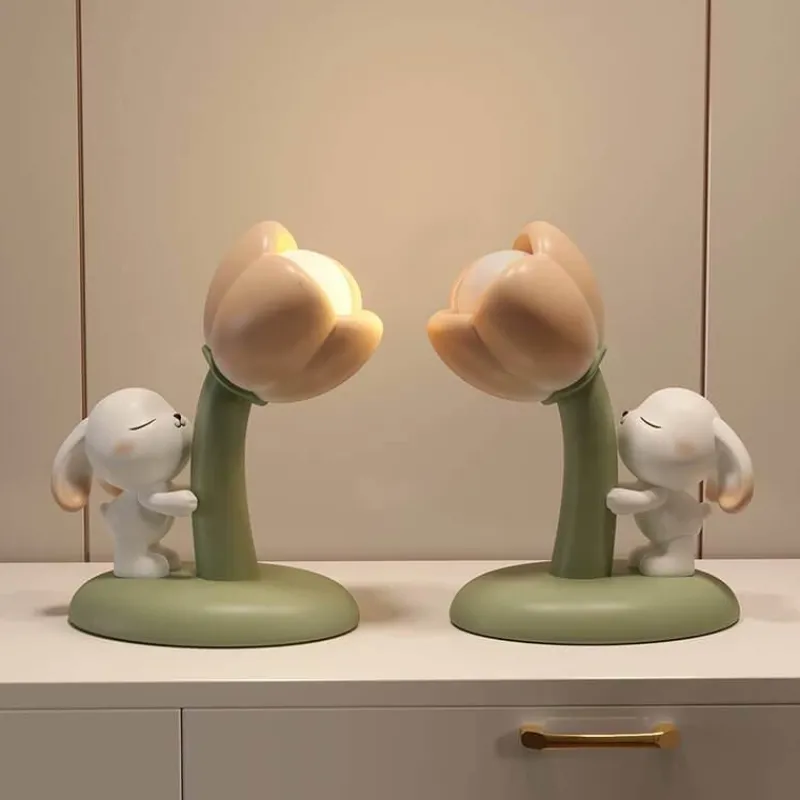 Bright Accents Beleuchtung-Bunny Tischlampe - Tulpenblumen Design