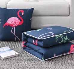 Plush Perch Bettzeug-Bunte Cartoon-Kissendecke - 2-in-1-Plüschüberwurf