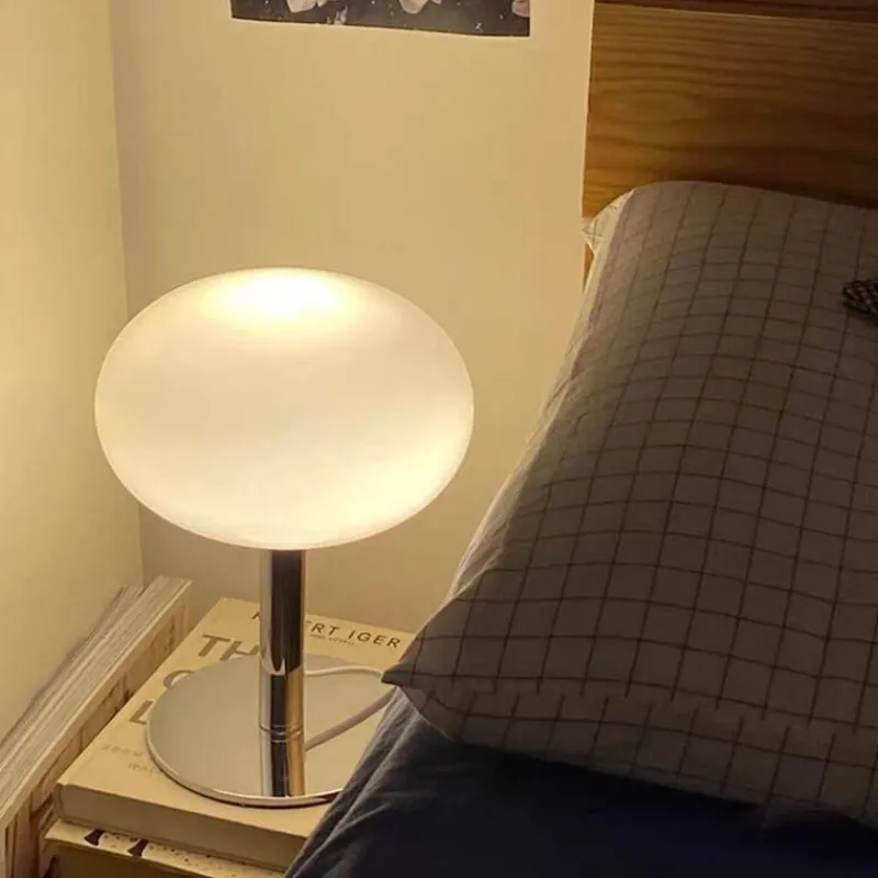 The Light Loft Beleuchtung-Bunte Macaron-Glas-Tischlampe – dekorative Akzentbeleuchtung