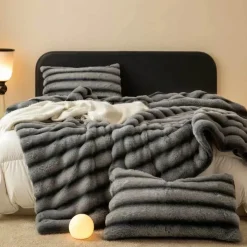 Cozy Haven Bettzeug-Carlo Decke – Kuschelweiche Überwurfdecke