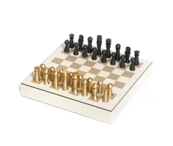 Pinetti Spielzeug & Spiele-Classic Chess and Checkers Dual Game Board