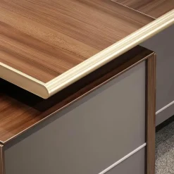 The Lounge Loft Möbel-Céleste CEO-Schreibtisch – Stilvolle Büromöbel für Führungskräfte