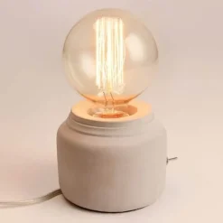 Comfort u0026 Style Beleuchtung-Compact LED Desk Lamp - Modern Stylish Light