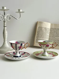 Elegance at the Table Küche & Esszimmer-Court Style Latte Cappuccino-Tassen-Set mit Untertasse – Elegantes Teetassen-Set