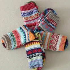 Damen Everly u0026 Lace Damenbekleidung-Crew-Socken mit Herz-Strickmuster – gemütliche modische Damensocken