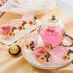 Plates u0026 More Küche & Esszimmer-Daisy Kristallglas-Teekannen-Set – Emaille für heiße und kalte Getränke