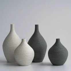 Flourish Vases Wohndeko-Dekorative Vase Eduard – Eleganter Akzent für die Inneneinrichtung