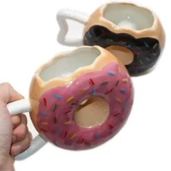 The Cozy Mug Küche & Esszimmer-Donut-Keramiktasse – süße Kaffeetasse für Donut-Liebhaber