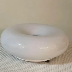 The Light Loft Beleuchtung-Donut-Tischlampe – Süße, von Desserts inspirierte Beleuchtung