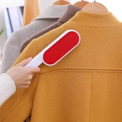 Tom Küche & Esszimmer-Doppelseitige Bürste zur Entfernung von Tierhaaren. Effektiver Fussel- und Staubreiniger für Mäntel und Pullover.