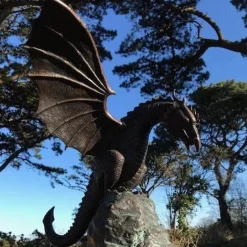 Nomad Gear Camping Im Freien|Outdoor-Artikel-Drachenbrunnen-Skulptur – Majestätisches feuerspeiendes Design-Dekor