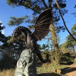 Nomad Gear Camping Im Freien|Outdoor-Artikel-Drachenbrunnen-Skulptur – Majestätisches feuerspeiendes Design-Dekor