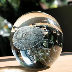 Accent Haven Wohndeko-3D-Skulptur mit leuchtender Qualle – dekoratives Ozean-Kunst-Ornament