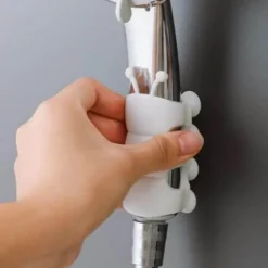 Tranquil Waters Badezimmer-Duschkopfhalter mit Saugnapf – einfach zu installierendes Badezimmerzubehör