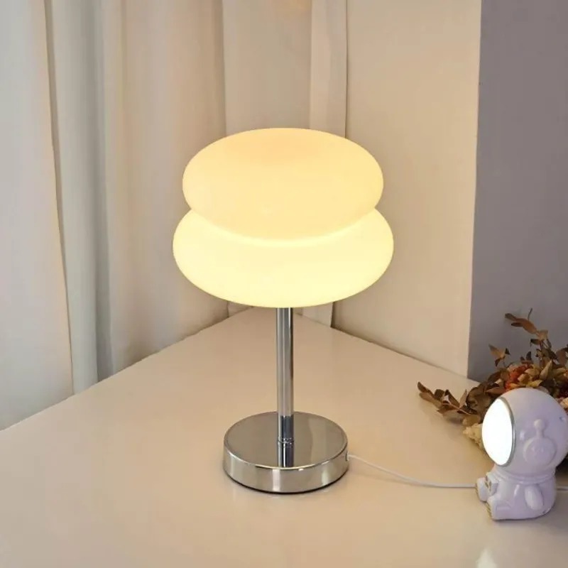 Glow u0026 Shade Beleuchtung-Egg Tart LED-Tischlampe – Dekorative Glasleuchte