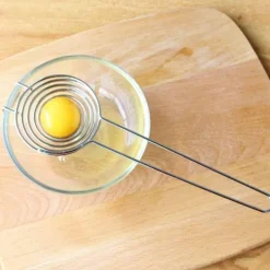 Tom Küche & Esszimmer-Eiertrenner aus Edelstahl – Backwerkzeug mit langem Griff