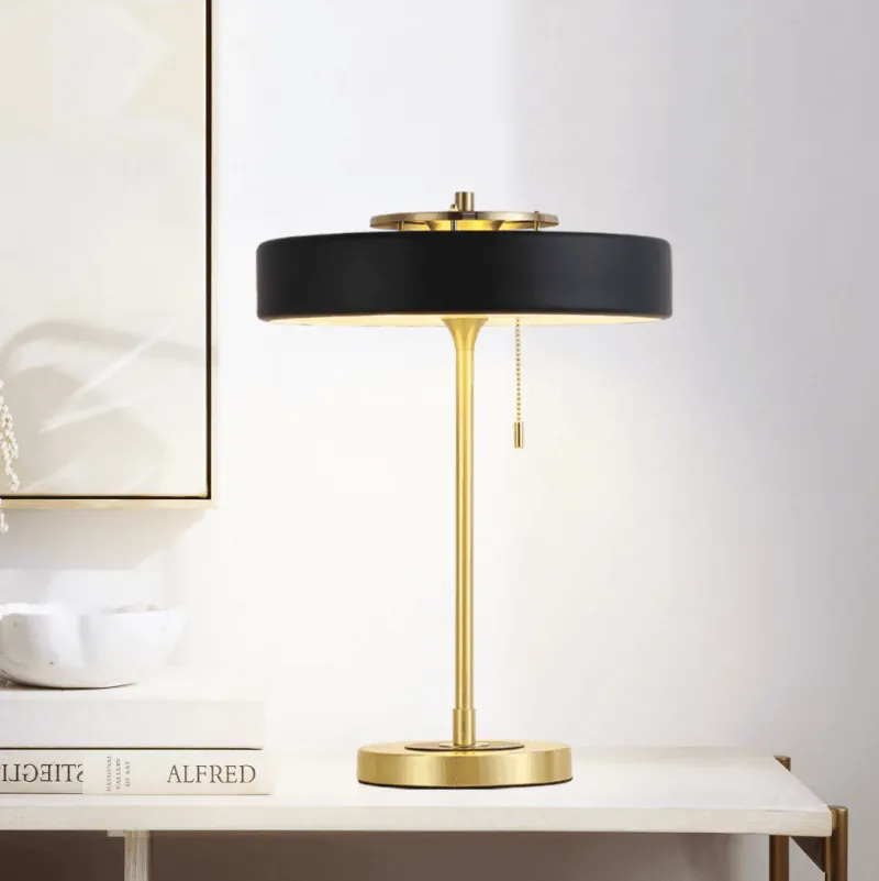 Glow u0026 Shade Beleuchtung-Elegant Black Candle - Noir Éminence Decorative Candle