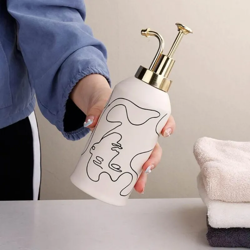 The Bath Nook Badezimmer-Elegant Line Drawing Bathroom Set - Stylish Home Decor Essentials